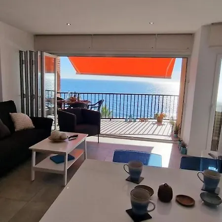 Blue Horizon - * Fuengirola