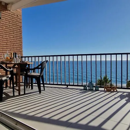 Apartmán & Quite 2bdr Beachfront Fuengirola