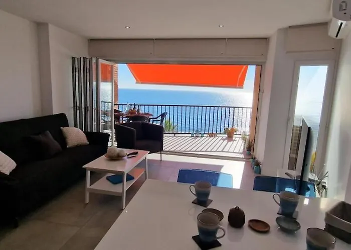 & Quite 2bdr Beachfront * Fuengirola